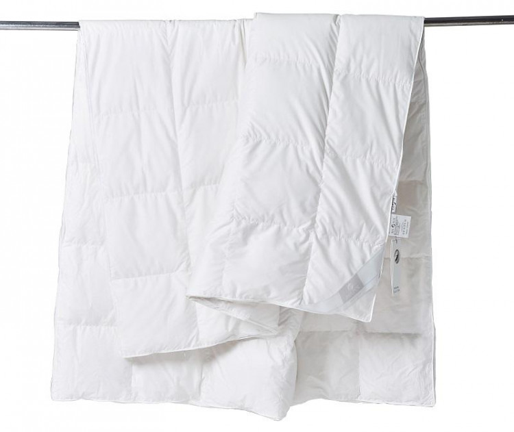 Одеяло кассетное из белого гусиного пуха с бортиком BELPOL STATUS 140х205 теплое