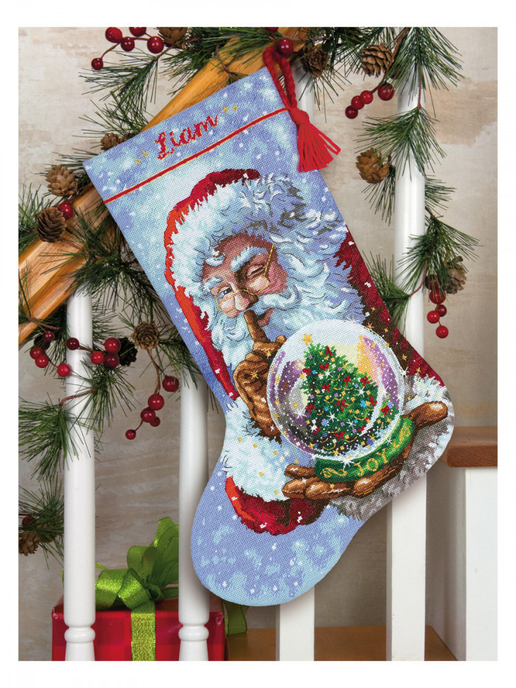 Набор для вышивания DIMENSIONS 70-08985 Сапожок, Снежный шар Санты 40,6 см