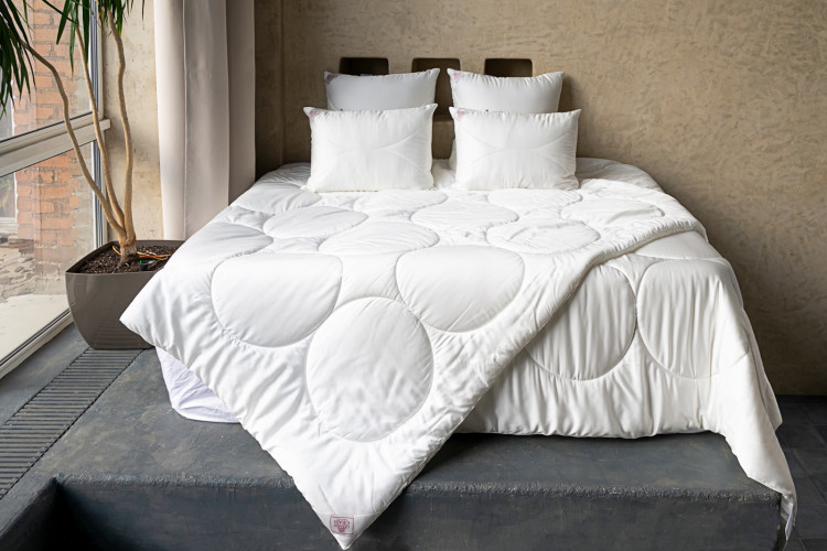 Одеяло стеганое GERMAN GRASS DOUBLE TENCEL GRASS 220х240 всесезонное