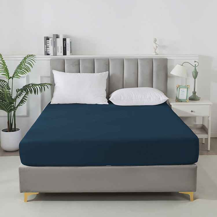 Простыня на резинке сатиновая TANGO Soho синий сапфир 160х200х30