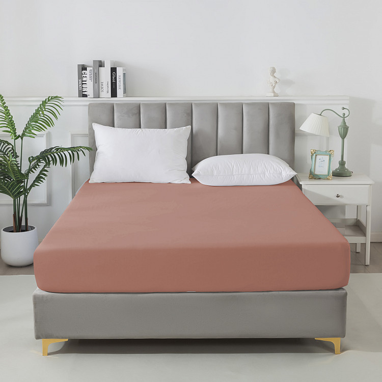 Простыня на резинке сатиновая TANGO Soho розовая пудра 160х200х30