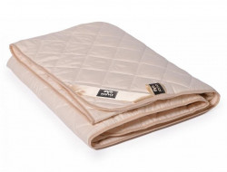 Одеяло стеганое из овечьей шерсти в микрофибре BELPOL ОВЕЧЬЯ ШЕРСТЬ 140х205 всесезонное
