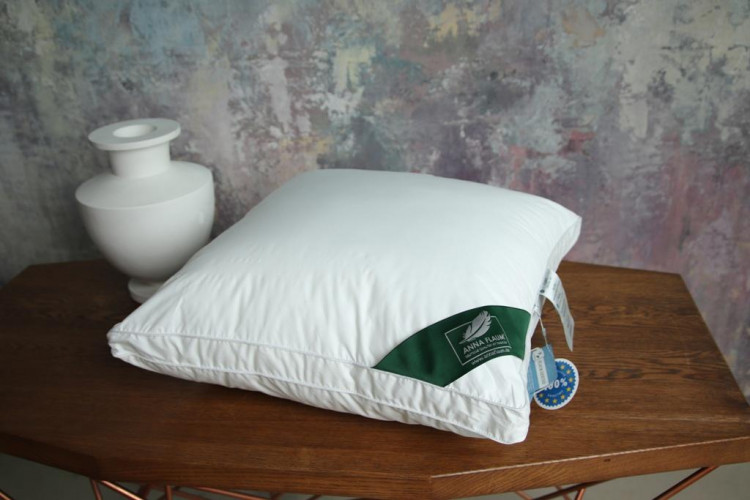 Подушка с бортиком из силиконизированного волокна ANNA FLAUM FITNESS KOLLEKTION 70х70 средняя