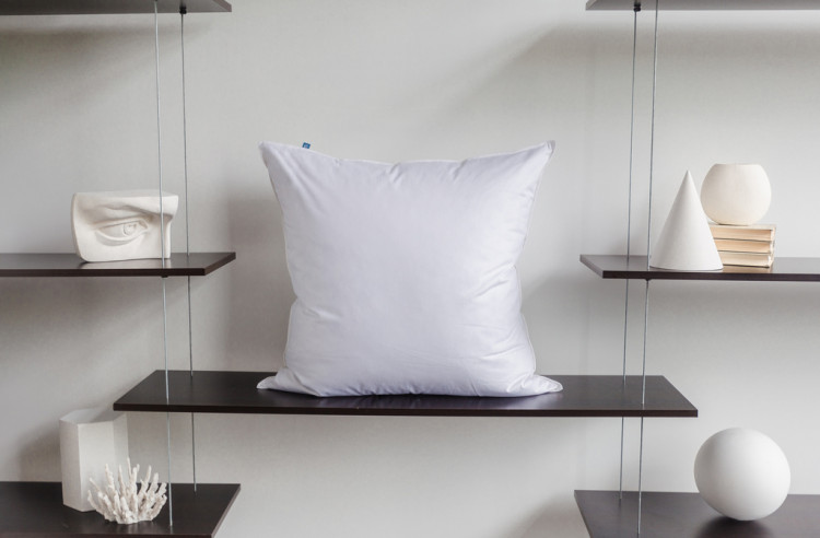 Подушка GERMAN GRASS HOTEL 3 STARS DOWN GRASS 68х68 средняя