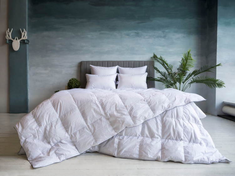 Одеяло кассетное GERMAN GRASS GRAY FAMILIE DOWN 160х220 всесезонное