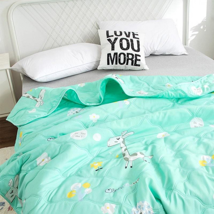 Одеяло стеганое из холфитекса TANGO SIESTA SI-27 150х200 легкое