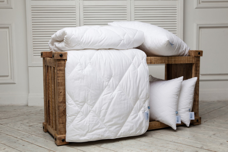 Одеяло стеганое GERMAN GRASS BAMBOO FAMILIE BIO 200x220 легкое