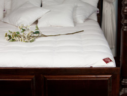 Наматрасник-чехол стеганый GERMAN GRASS MATTRESS DOWN GRASS 160х200