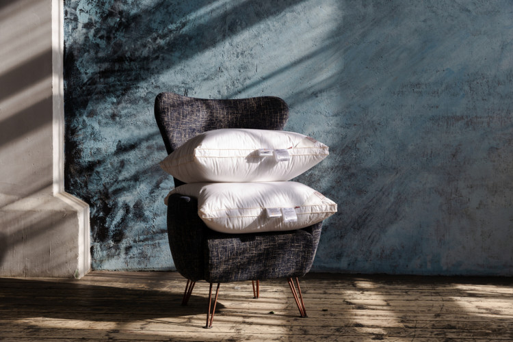 Подушка пуховая с бортиком GERMAN GRASS QUEEN DOWN GRASS упругая 50х68