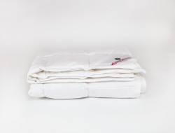 Одеяло стеганое KUNSEMULLER SWEET DREAMS DECKE 150х200 всесезонное